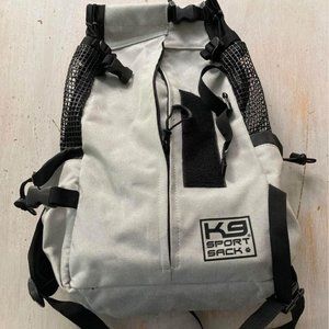 K9 Sport Sack | Dog Carrier Backpack (Small) Gray. New. Includes booster block.